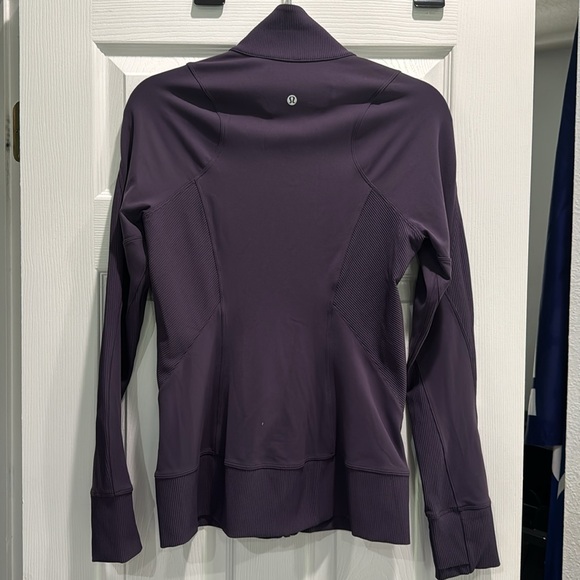 Lululemon Movement to Movement jacket - Picture 3 of 6